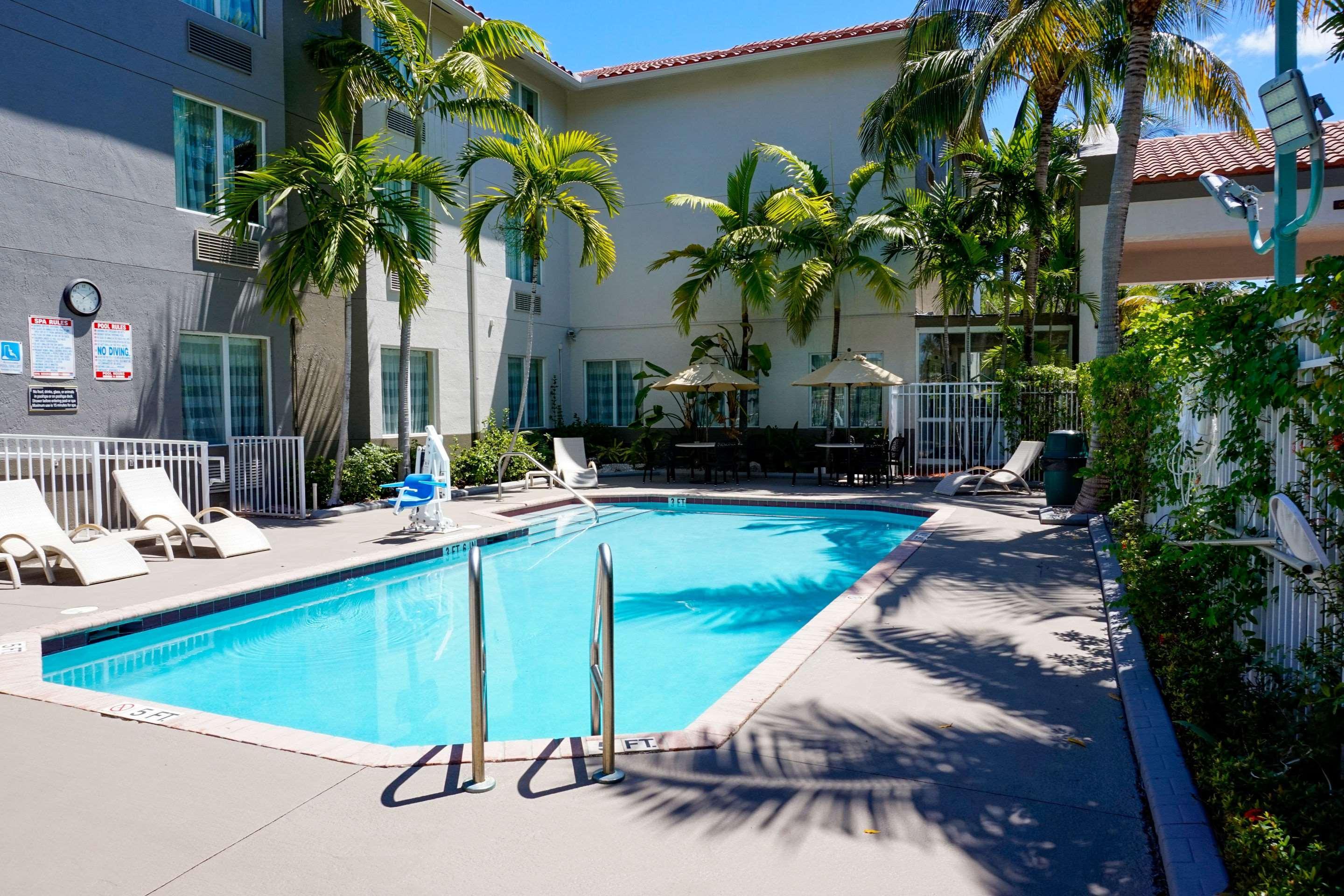 Sleep Inn & Suites Ft Lauderdale International Airport Dania Beach Kültér fotó